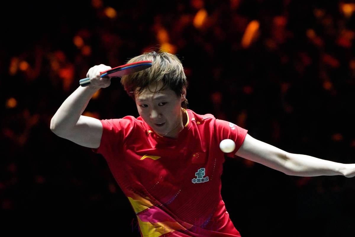 王曼昱气势如虹横扫对手 晋级WTT冠军赛8强 王曼昱气势如虹横扫对手 晋级WTT冠军赛8强